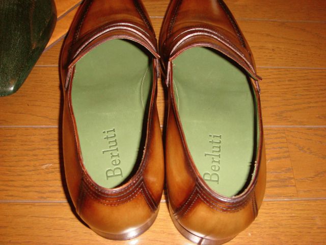 http://sumi.tv/k/shoes/577737573_247.jpg